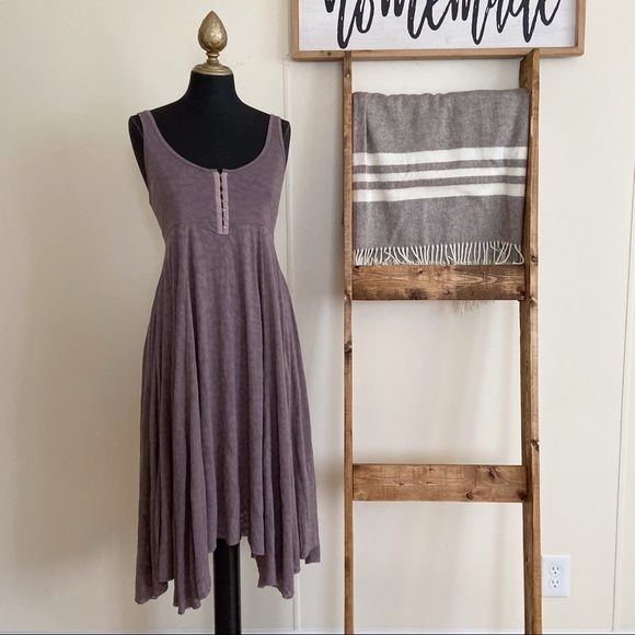 Free People Dresses & Skirts - Free People Mauve Front Clasp Tank Top Dress